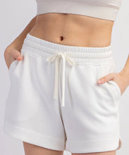 Scuba Deluxe Cream Short